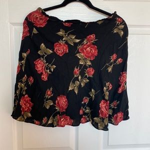 Medium express marque deposèe skirt